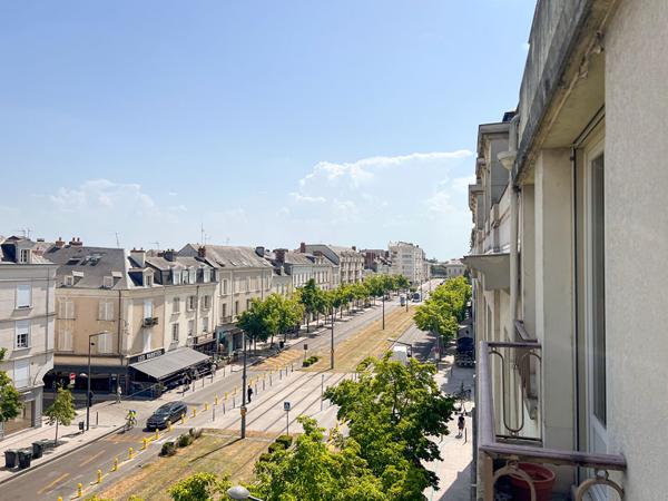 Magnifique Appartement rénové à vendre à Angers - Boulevard Foch -quatrième étage - 114 m² - Ascenseur
