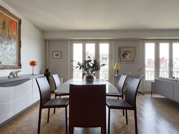 Magnifique Appartement rénové à vendre à Angers - Boulevard Foch -quatrième étage - 114 m² - Ascenseur