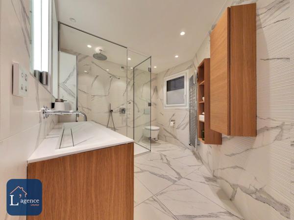 Appartement de Standing style loft 257m2 au sol 187 m2 habitable cave à vin