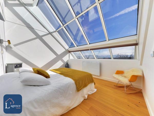 Appartement de Standing style loft 257m2 au sol 187 m2 habitable cave à vin