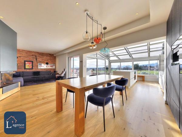 Appartement de Standing style loft 257m2 au sol 187 m2 habitable cave à vin