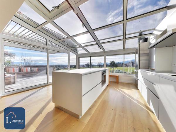 Appartement de Standing style loft 257m2 au sol 187 m2 habitable cave à vin