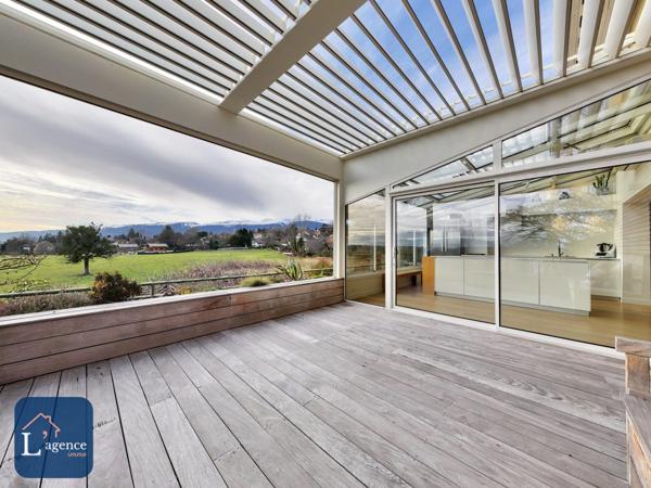 Appartement de Standing style loft 257m2 au sol 187 m2 habitable cave à vin