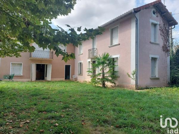 House for sale 6 rooms 156 m² Vic-en-Bigorre