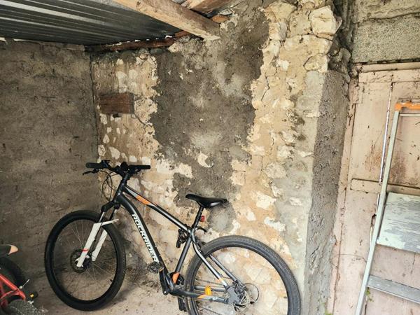 Exclusivité - Les Andelys - Immeuble de rapport de 3 logements  dont 2 loués pour une rentabilité de 18.240 par an.- Prix 195.900