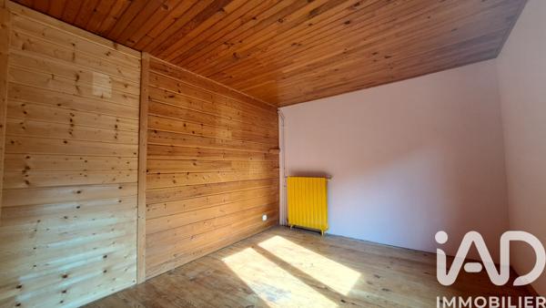 Maison à vendre 4 pièces 70,8 m² Saint-Julien-Vocance