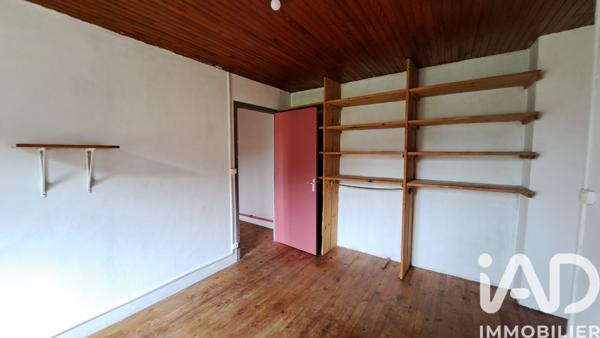 Maison à vendre 4 pièces 70,8 m² Saint-Julien-Vocance