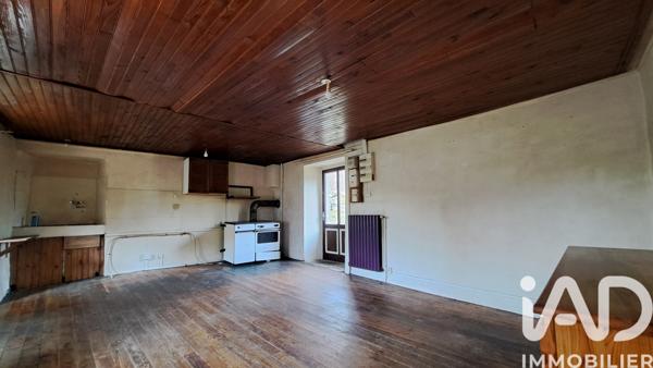 Maison à vendre 4 pièces 70,8 m² Saint-Julien-Vocance