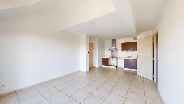 Vente Appartement 2 pièces 42 m2 à Pontault-Combault