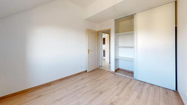 Vente Appartement 2 pièces 42 m2 à Pontault-Combault