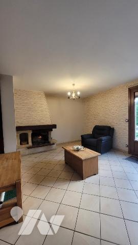 MAISON individuelle semi plain pied au pont du Leu, quartier agréable