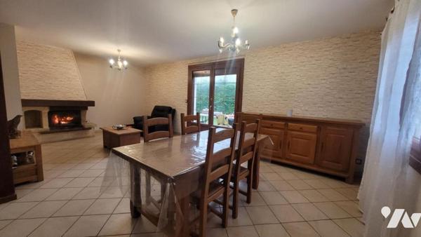 MAISON individuelle semi plain pied au pont du Leu, quartier agréable