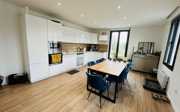 Appartement à louer    4 pièces • 87,04 m2 Urcel