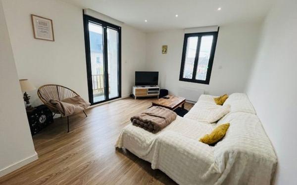 Appartement à louer    4 pièces • 87,04 m2 Urcel