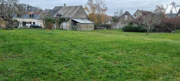 Terrain constructible de 450m² Notre-Dame-d’Oé