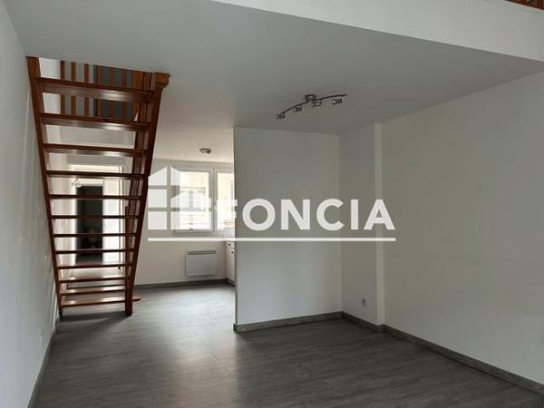 Location Appartement 2 pièces 49.88 m² - 2 AVENUE AUGUSTIN MALROUX Castres 81100