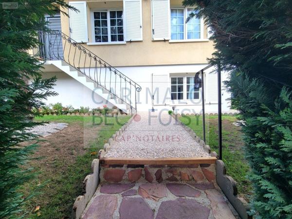 Maison à vendre à Saint-Denis-Lanneray dans l'Eure-et-Loir (28200), ref : RC/948