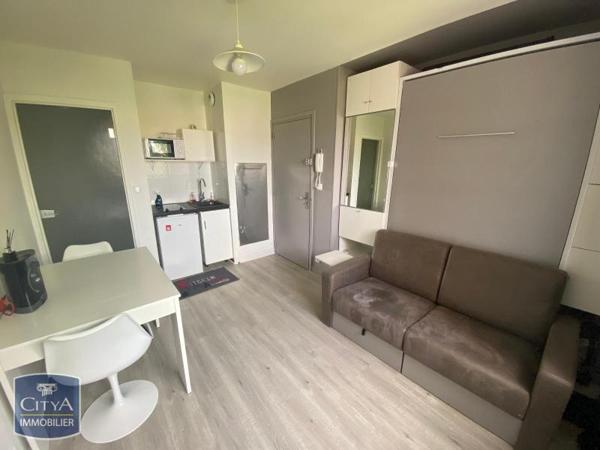 Appartement à louer 1 pièce 16.6m² Charleville-Mézières (08000)