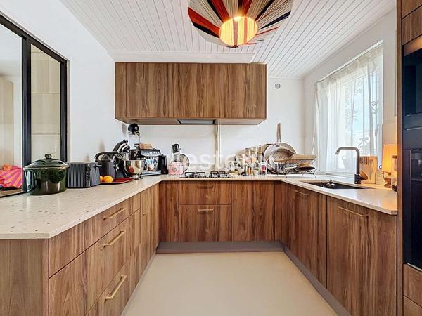 A VENDRE - PORTET-SUR-GARONNE - LE CHARME D'UNE MAISON DE VILLAGE AVEC UNE PISCINE !