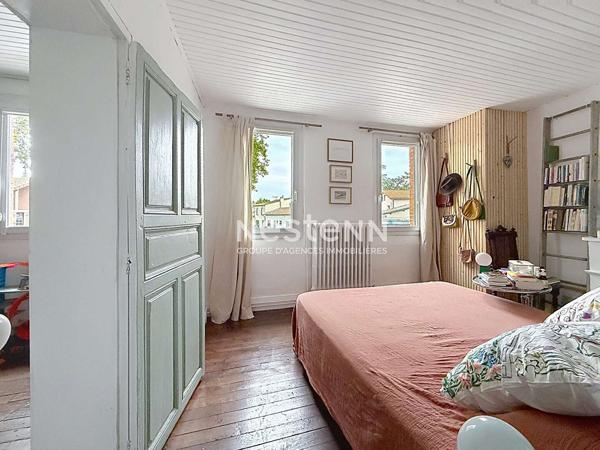 A VENDRE - PORTET-SUR-GARONNE - LE CHARME D'UNE MAISON DE VILLAGE AVEC UNE PISCINE !