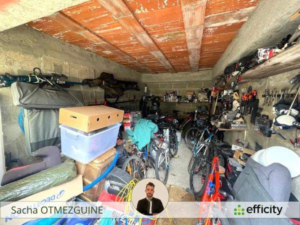 Maison
         5 pièces
        - 100 m² Exclusivité