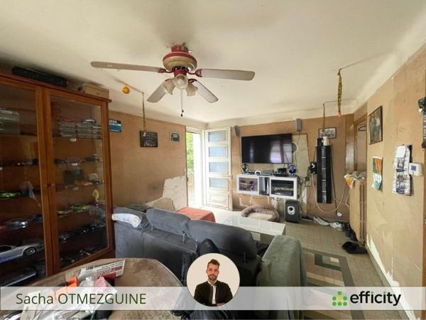 Maison
         5 pièces
        - 100 m² Exclusivité