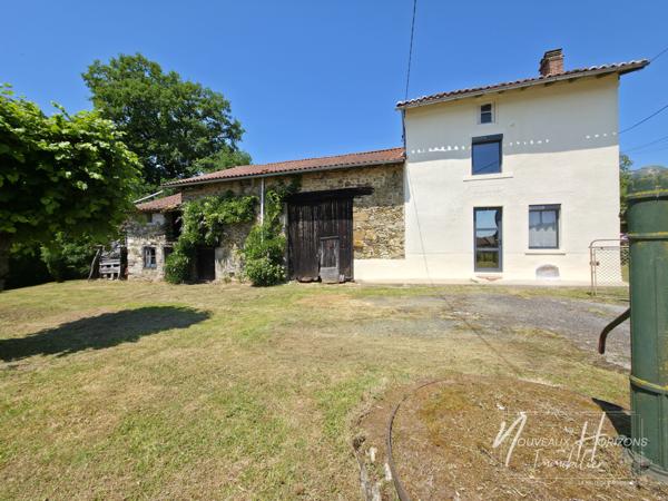 Maison
         3 pièces
        - 97 m² Exclusivité 189 900 € *