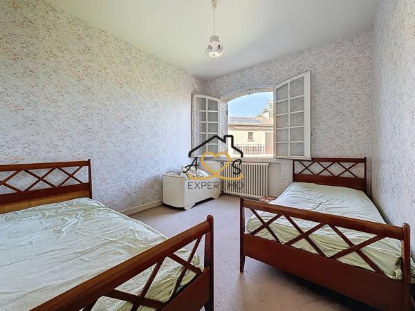 Cournon-d'Auvergne (63800) Villa de 240m2 avec appartement indépendant