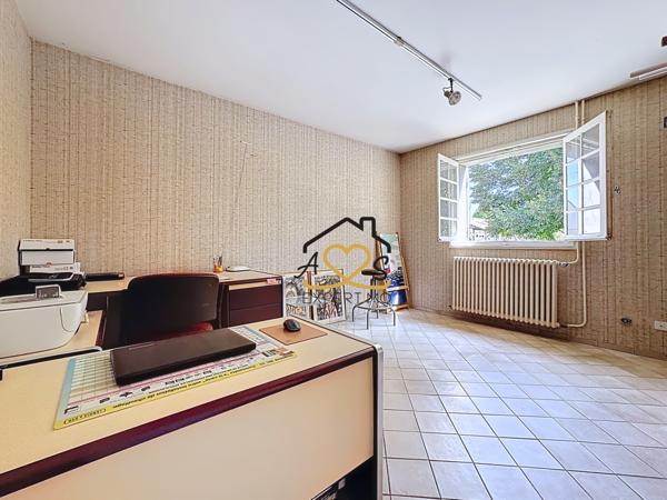 Cournon-d'Auvergne (63800) Villa de 240m2 avec appartement indépendant