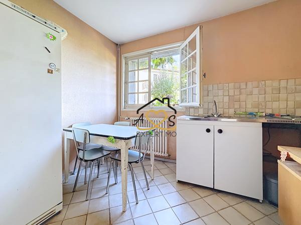 Cournon-d'Auvergne (63800) Villa de 240m2 avec appartement indépendant