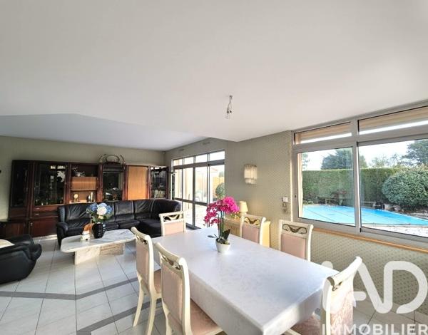 Maison à vendre 6 pièces 180 m² Les Sables-d'Olonne