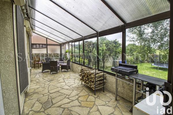 Maison 6 pièces de 165 m² à Puiseaux (45390)