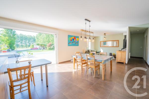 Maison à vendre  5 pièces - 172 m2 COZES - 17