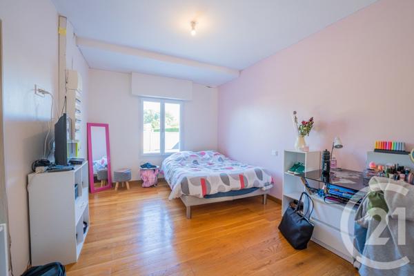 Maison à vendre  5 pièces - 172 m2 COZES - 17