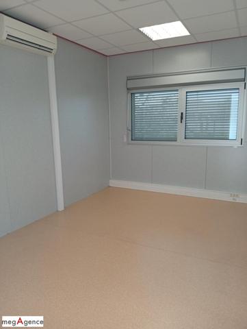 Bureaux à VARENNES-SUR-ALLIER, 03150 - 9633m²