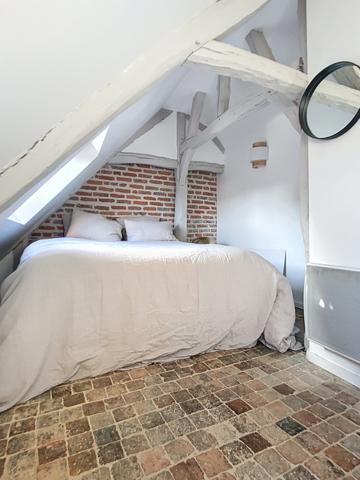 Duplex dernier étage centre-ville.