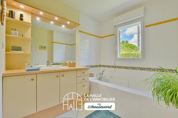 Maison
         8 pièces
        - 160 m² Exclusivité
