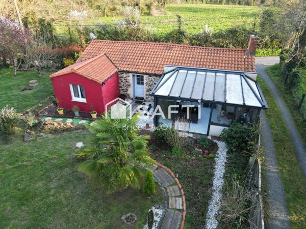 Maison de campagne calme, 2 chambres, dressing, véranda et jardin arboré.