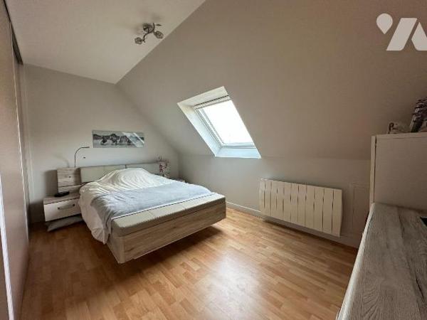 A VENDRE Maison T6, 4 chambres, à AMFREVILLE-LA-MI-VOIE (76920). Maison contemporaine d'archite...