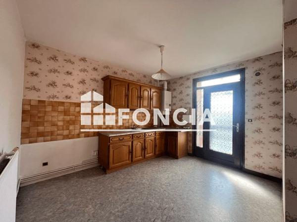 Location Appartement 4 pièces 72 m² - 44 RUE PASTEUR Le Chambon Feugerolles 42500