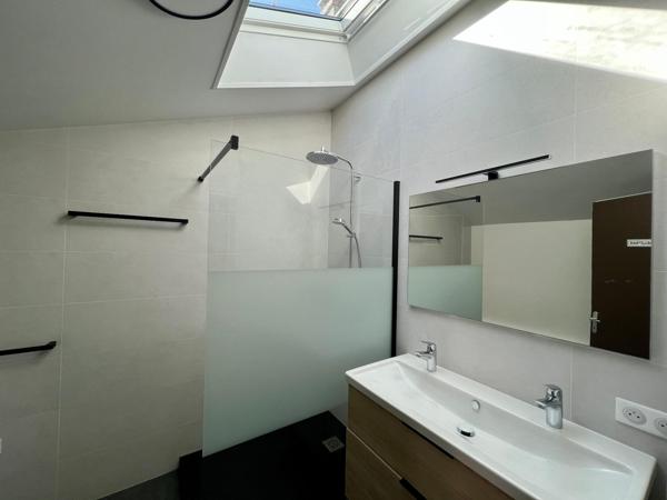 Maison familiale 3 chambres de 124 m² à La Roche-sur-Yon 85000