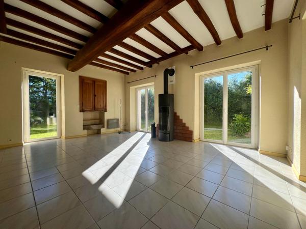 Maison familiale 3 chambres de 124 m² à La Roche-sur-Yon 85000