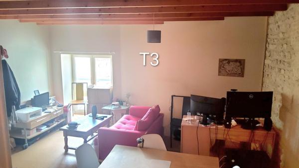 Coulon, belle propriété avec appartement attenant