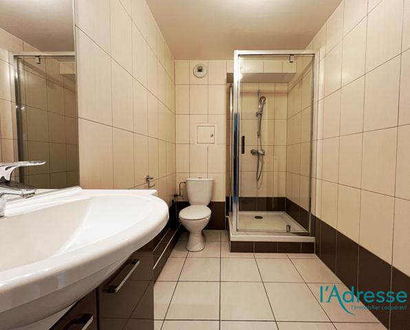 Appartement en duplex 3 pièces en rez-de-jardin.