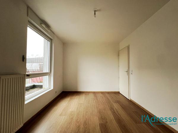 Appartement en duplex 3 pièces en rez-de-jardin.