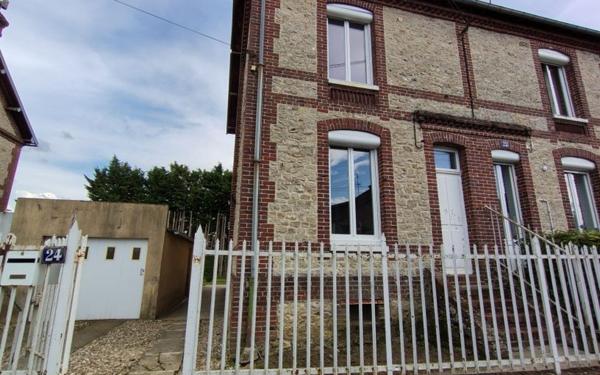 Maison à vendre    4 pièces • 83,40 m2 Gournay-en-Bray