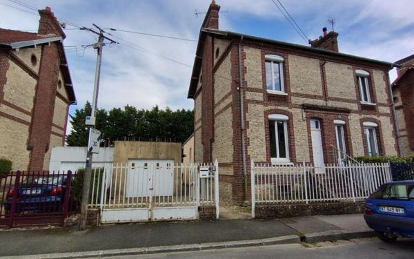 Maison à vendre    4 pièces • 83,40 m2 Gournay-en-Bray