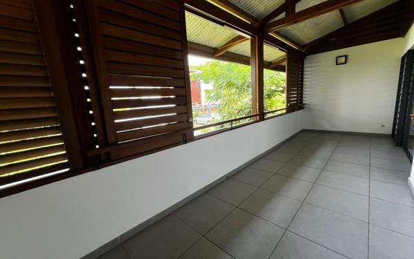 Appartement à vendre    3 pièces •  Cayenne