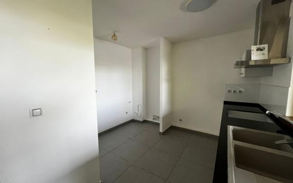 Appartement à vendre    3 pièces •  Cayenne
