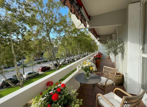EXCLUSIVITE - Appartement Aix En Provence 4 pièces  traversant  lumineux balcon cave